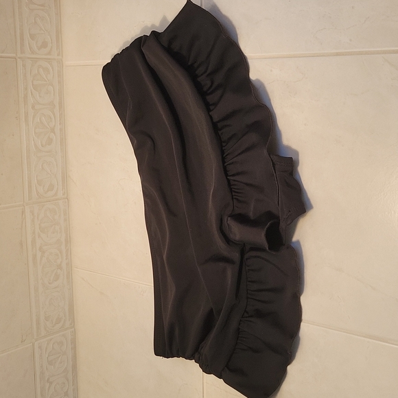 Kenneth Cole Reaction Black Swimsuit Bottoms - Picture 6 of 14